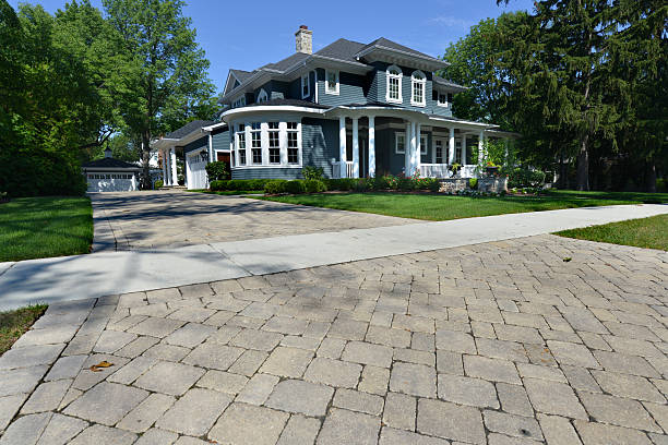 Best Professional Driveway Pavers  in Winterville, NC
